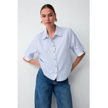 Camasa crop cu dungi - Albastru pastel