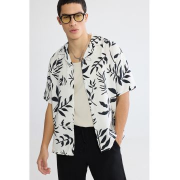 Camasa cu maneci scurte si model - Alb/Negru