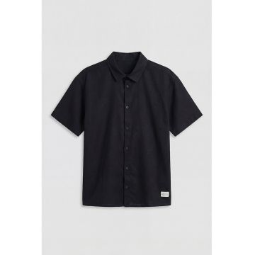 Camasa cu model uni si guler clasic - Negru
