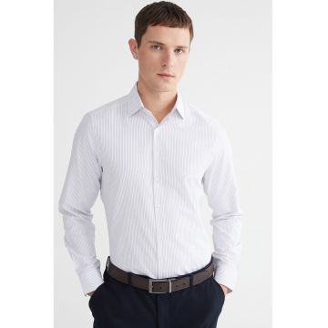 Camasa slim fit cu model cu dungi discrete - Alb/Albastru ultramarin