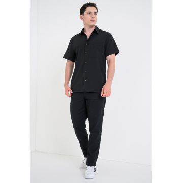 Camasa regular fit cu guler clasic - Negru stins
