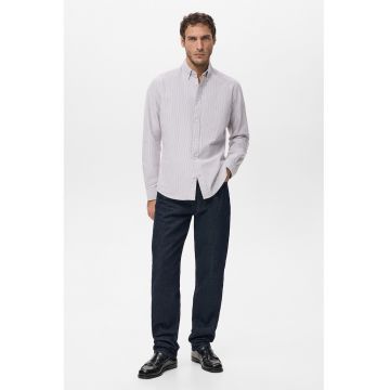Camasa slim fit cu dungi si guler fixat cu nasturi - Alb